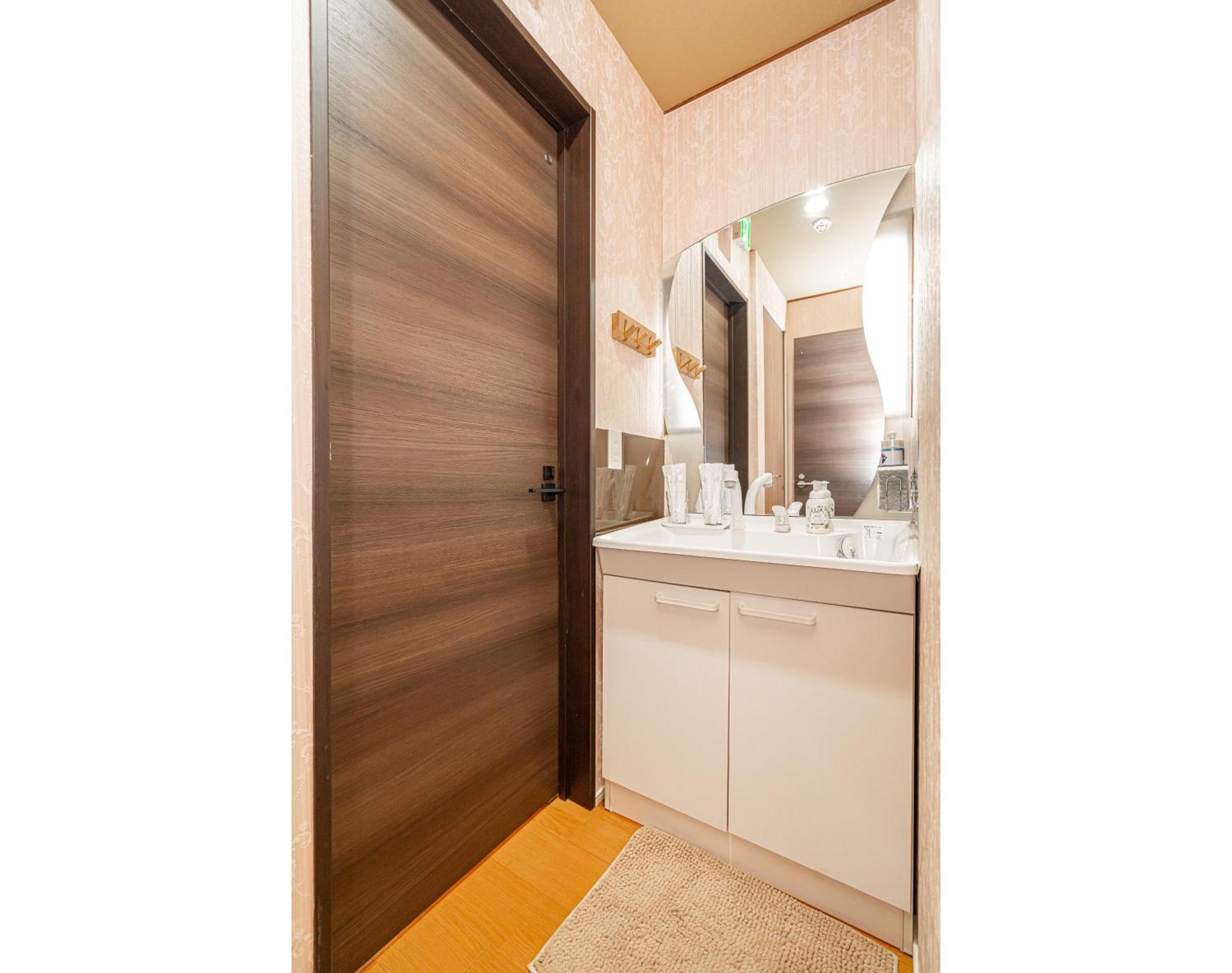 Nearest Jr Sobu Line Shinkoiwa Str,Tokyo Str 15 Min ,Shinjuku 25 Min, Disney 30 Min Exterior photo